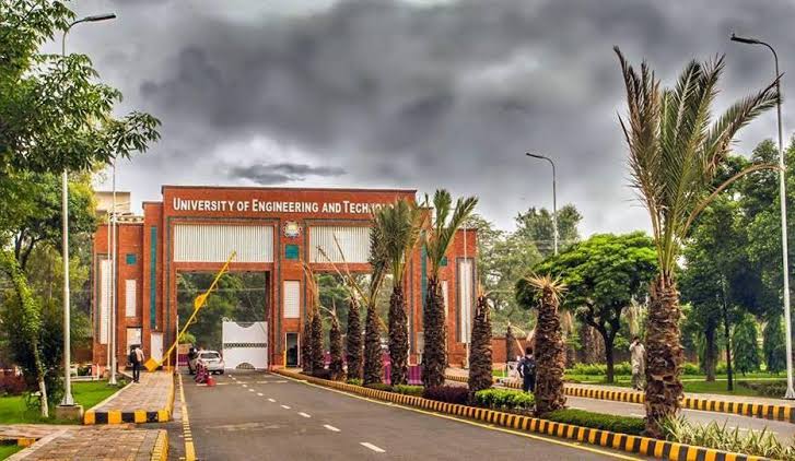 Admissions Open for BS, BS5, MPhil, and PhD Programs at the University of Management and Technology (UMT), Lahore